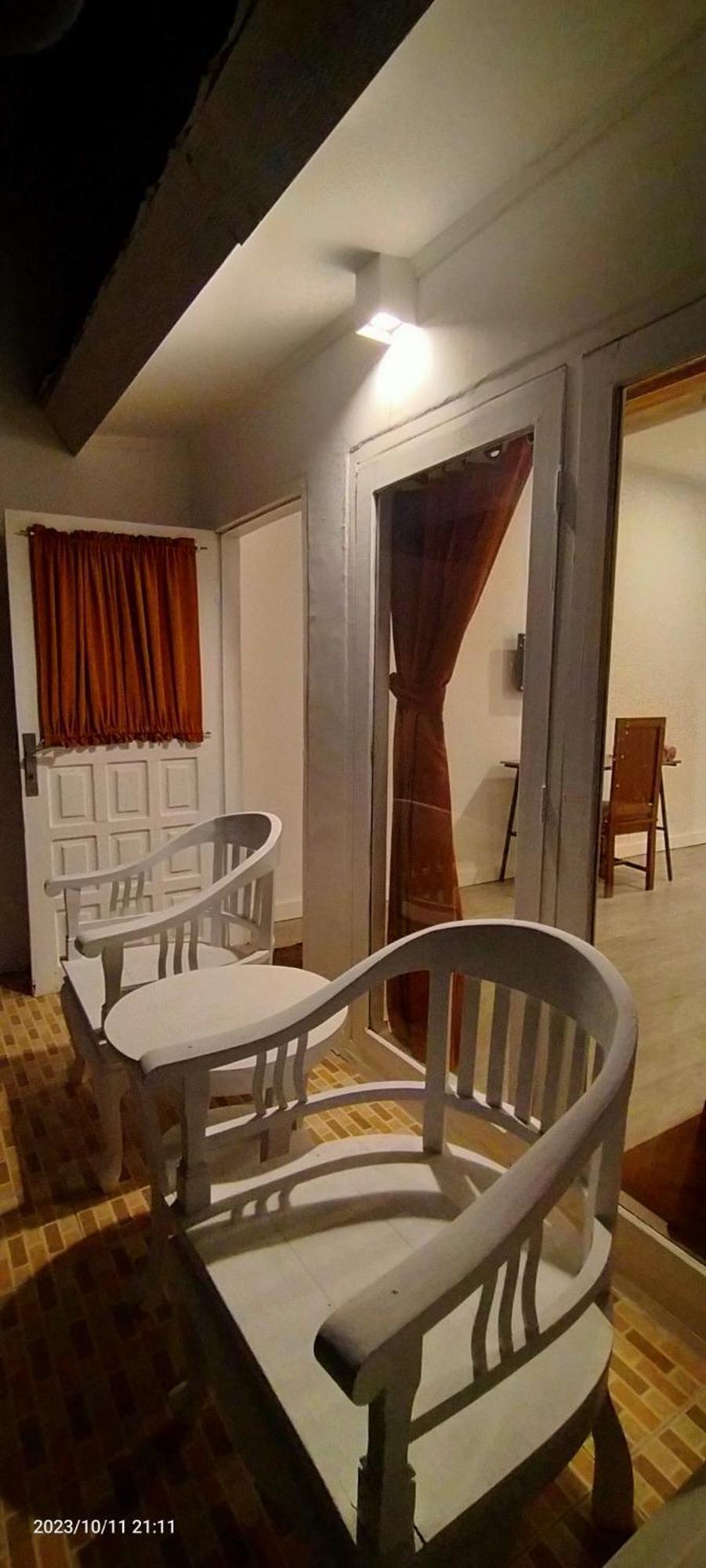 Spear Beach House Kuta  Extérieur photo